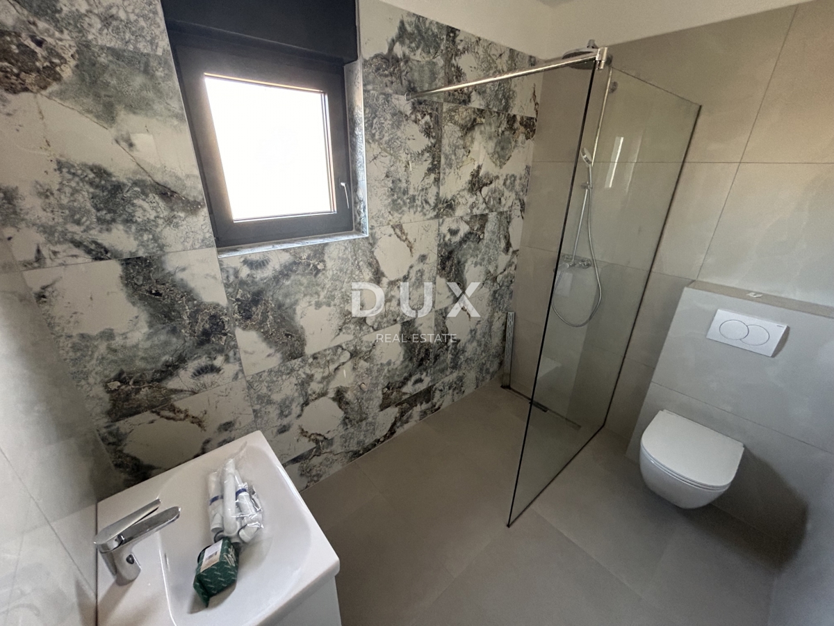 SEBENICO, TRIBUNJ – Appartamento con vista mare in un nuovo edificio! OCCASIONE!