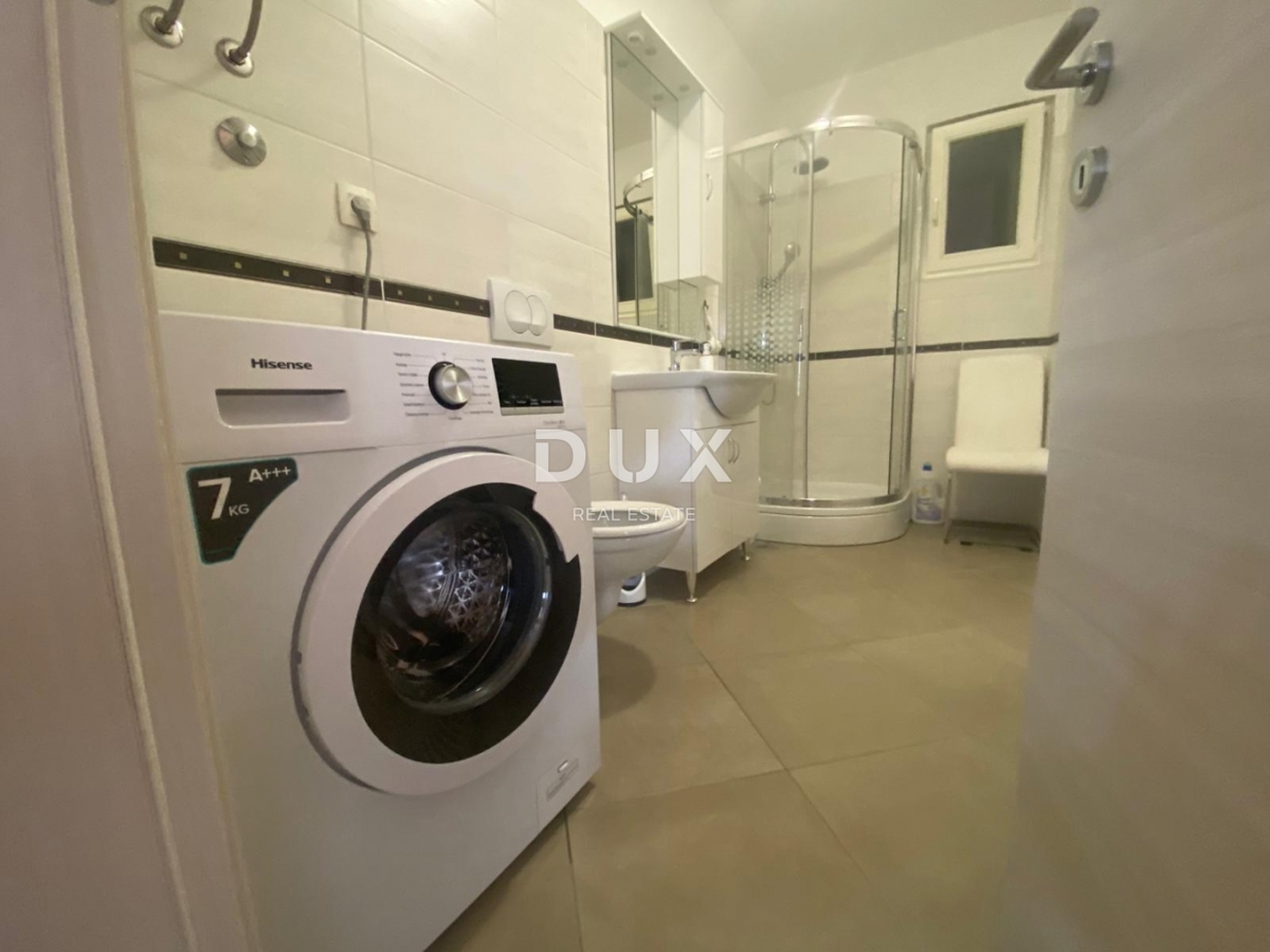 OPATIJA, VEPRINAC - appartamento 2 camere da letto + soggiorno, 82 m2 al piano terra con piscina e vista mare + giardino! OCCASIONE!