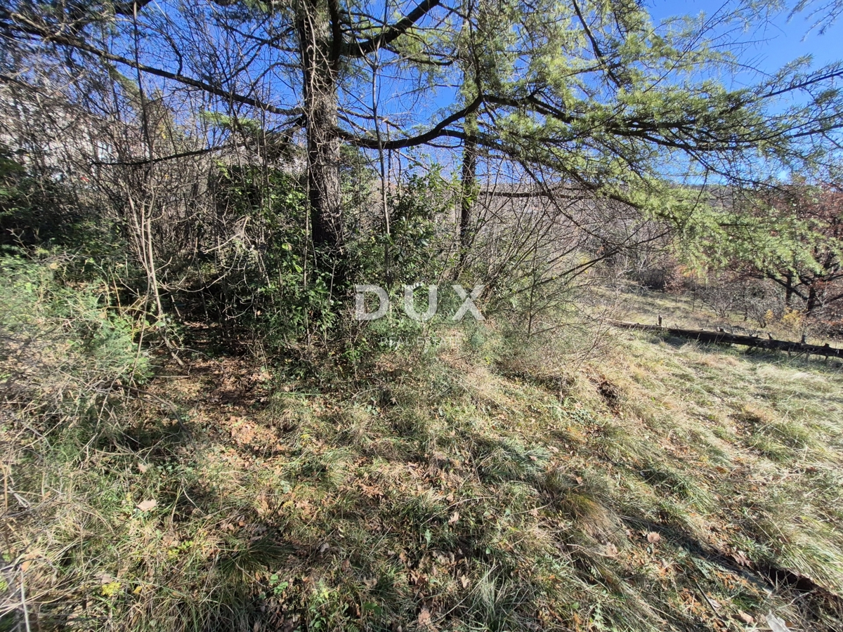 Terreno Hosti, Rijeka, 2.800m2