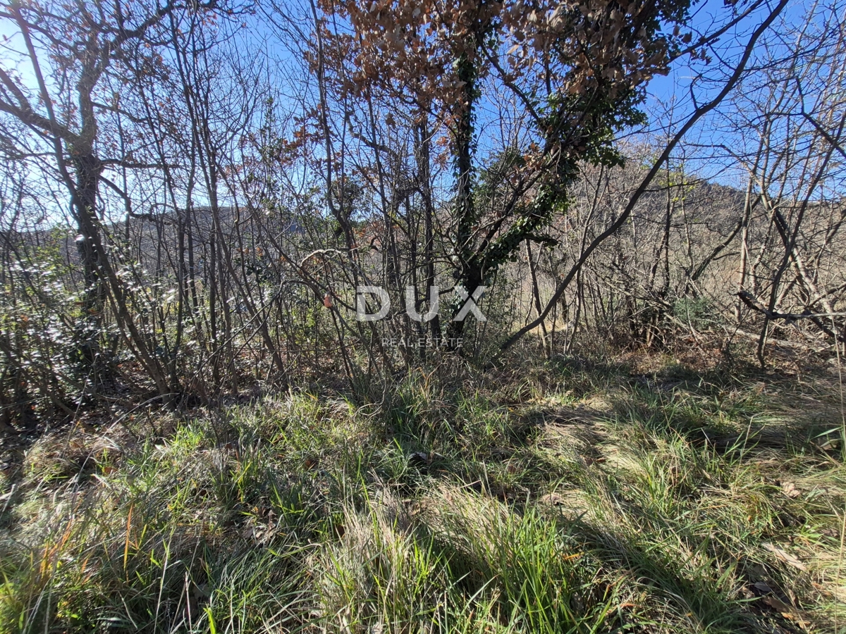 Terreno Hosti, Rijeka, 2.800m2