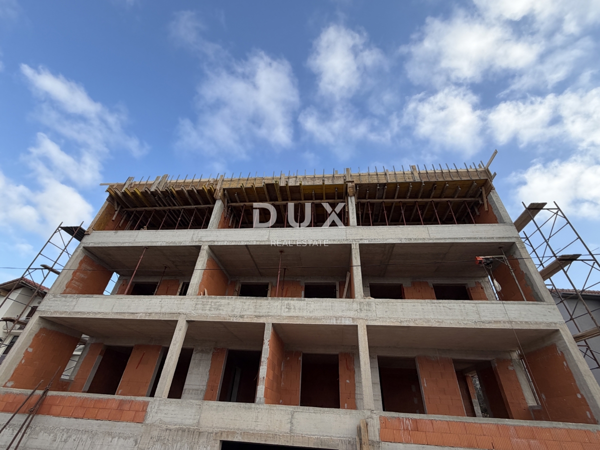 ZADAR, CASE ROSSE - Appartamento 61,13 m², garage + parcheggio!