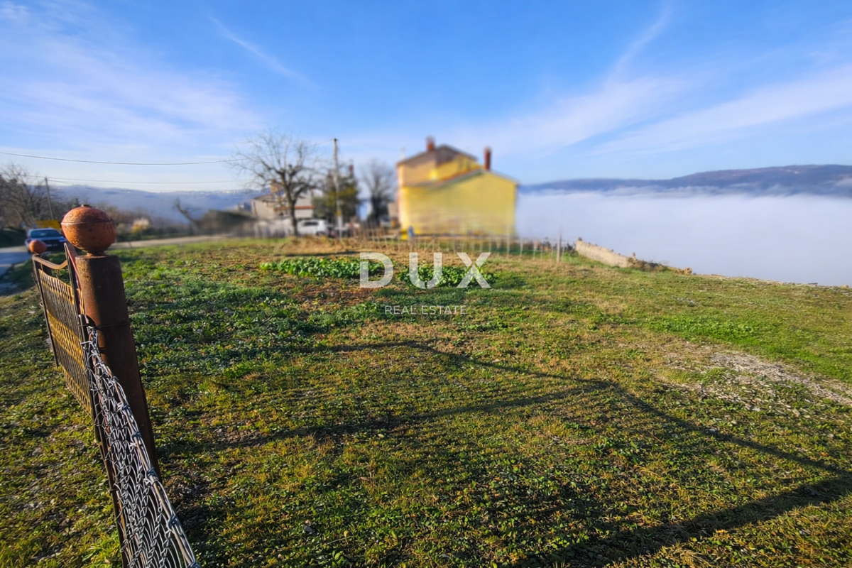 Terreno Brkač, Motovun, 697m2