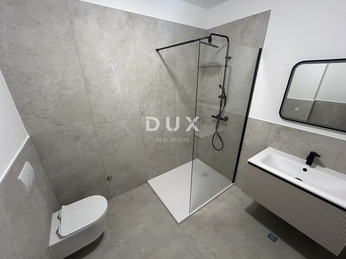 ŠIBENIK, TRIBUNJ - Appartamento al piano terra di un edificio di nuova costruzione di qualità