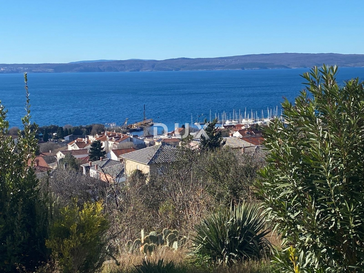 NOVI VINODOLSKI - appartamento di 30 m2 con vista panoramica sul mare! OCCASIONE!