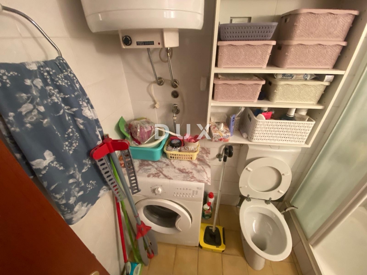 NOVI VINODOLSKI - appartamento di 30 m2 con vista panoramica sul mare! OCCASIONE!