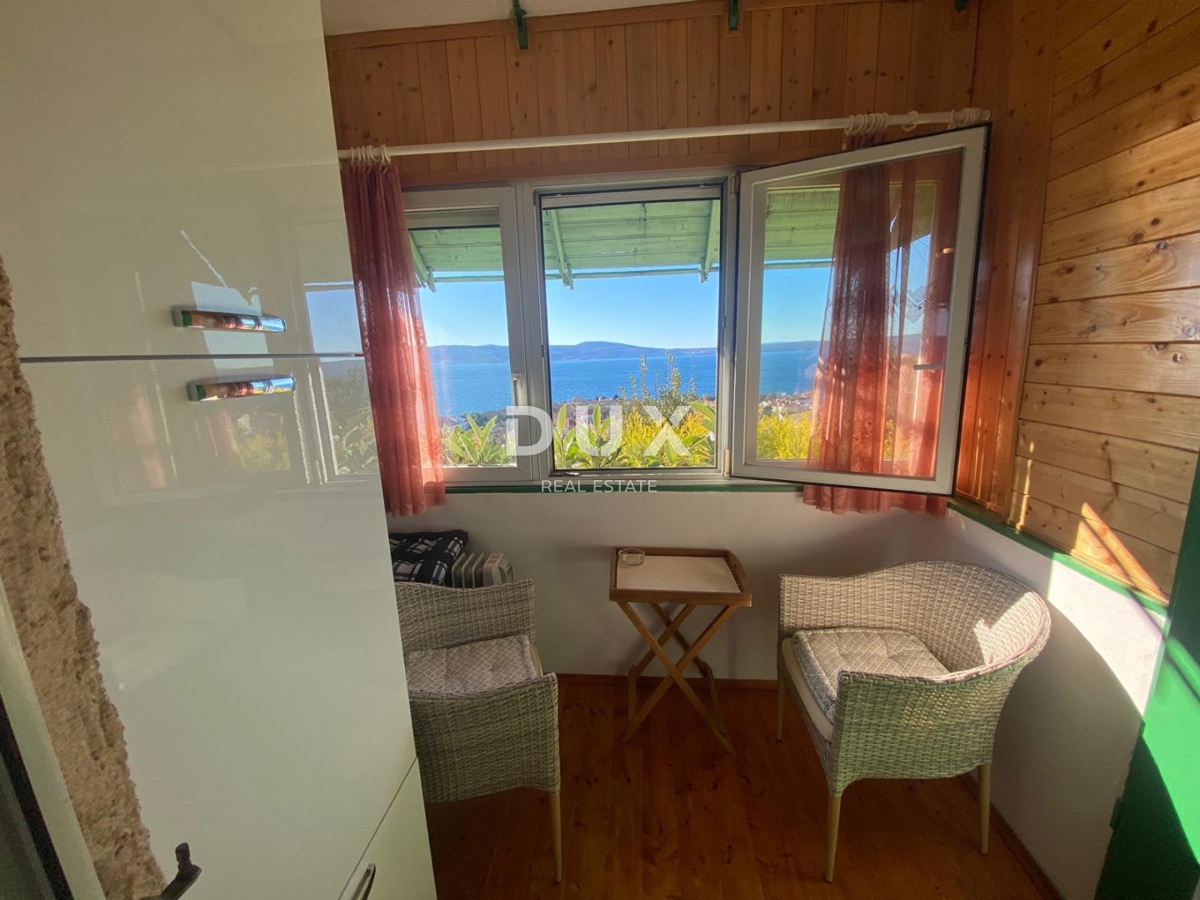 NOVI VINODOLSKI - appartamento di 30 m2 con vista panoramica sul mare! OCCASIONE!