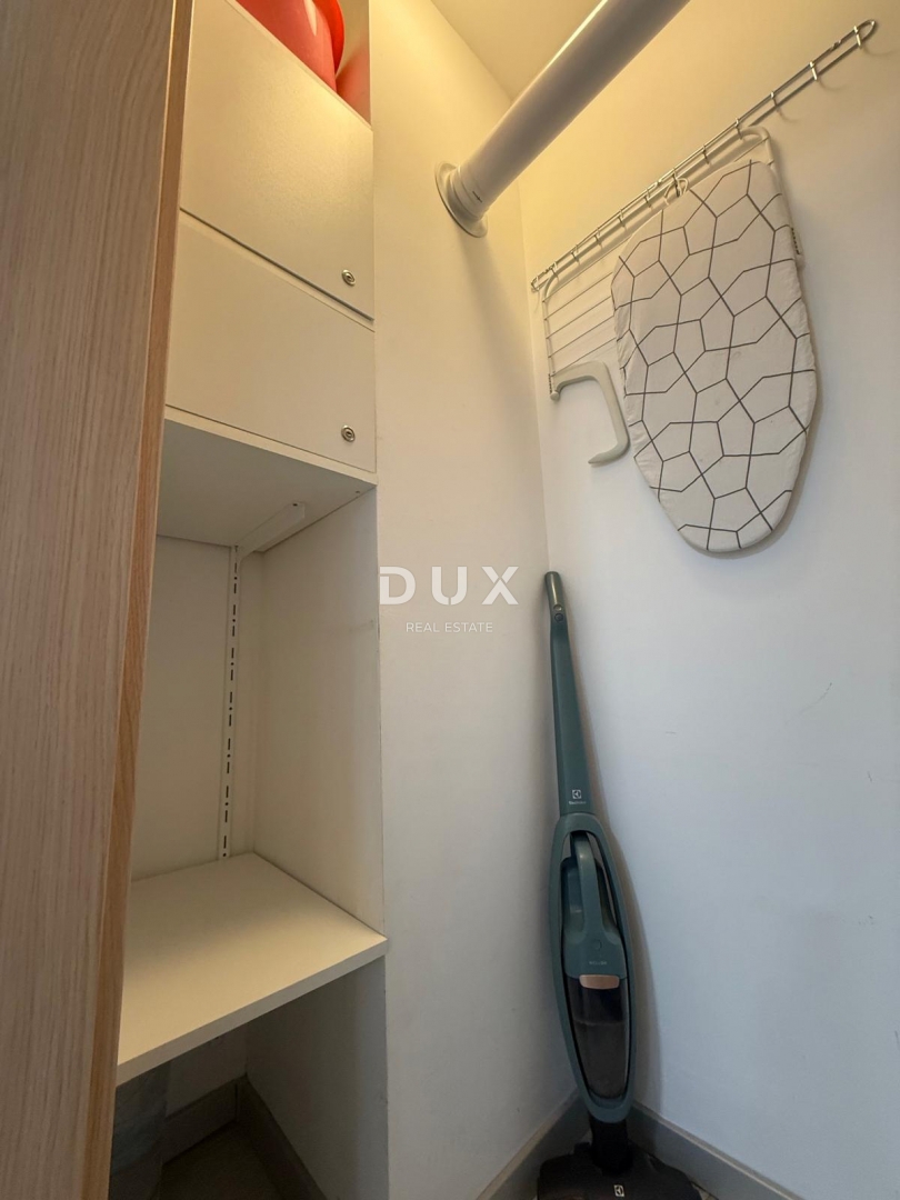 ISTRIA, POLA - Appartamento con vista mare e garage in posizione unica!