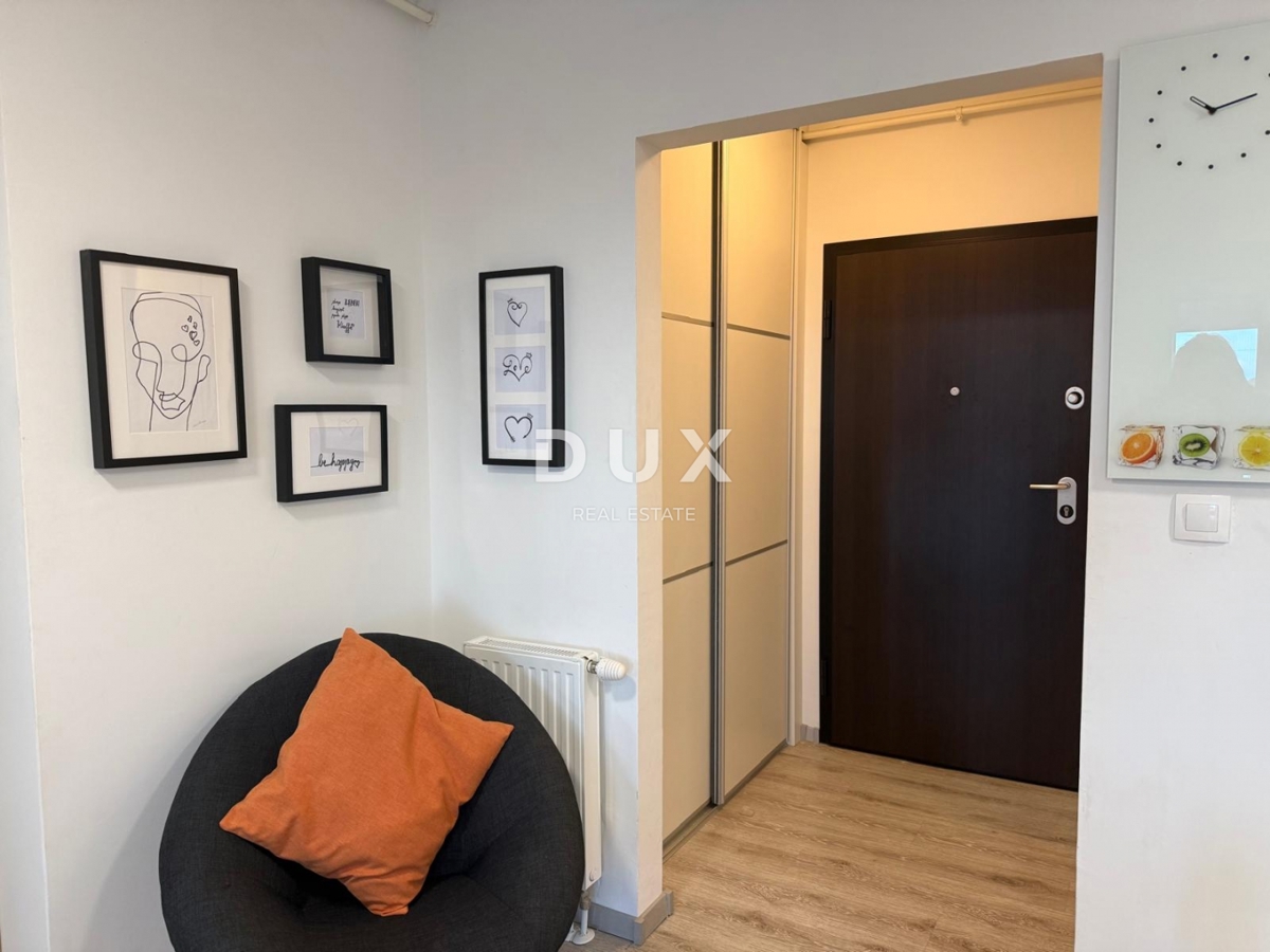 ISTRIA, POLA - Appartamento con vista mare e garage in posizione unica!