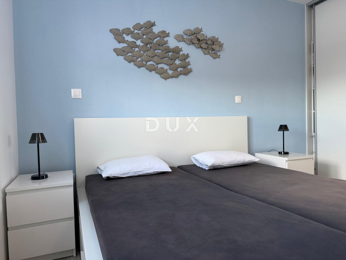 ISTRIA, POLA - Appartamento con vista mare e garage in posizione unica!