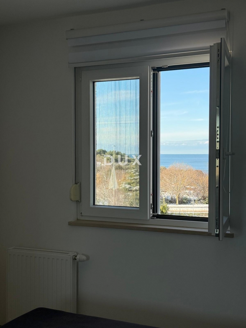 ISTRIA, POLA - Appartamento con vista mare e garage in posizione unica!