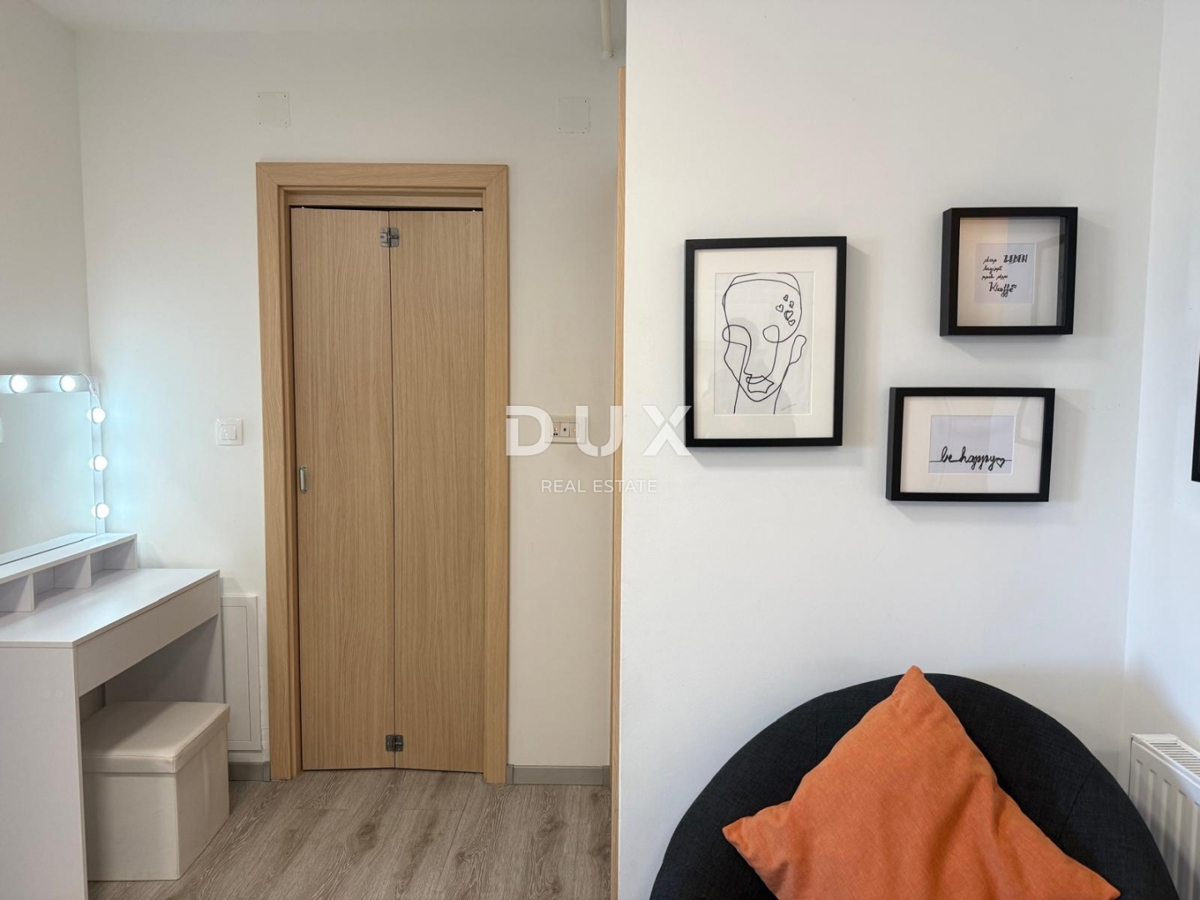 ISTRIA, POLA - Appartamento con vista mare e garage in posizione unica!