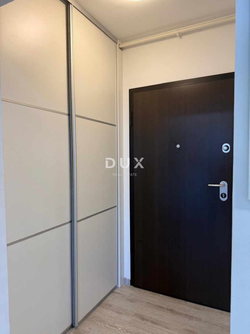 ISTRIA, POLA - Appartamento con vista mare e garage in posizione unica!