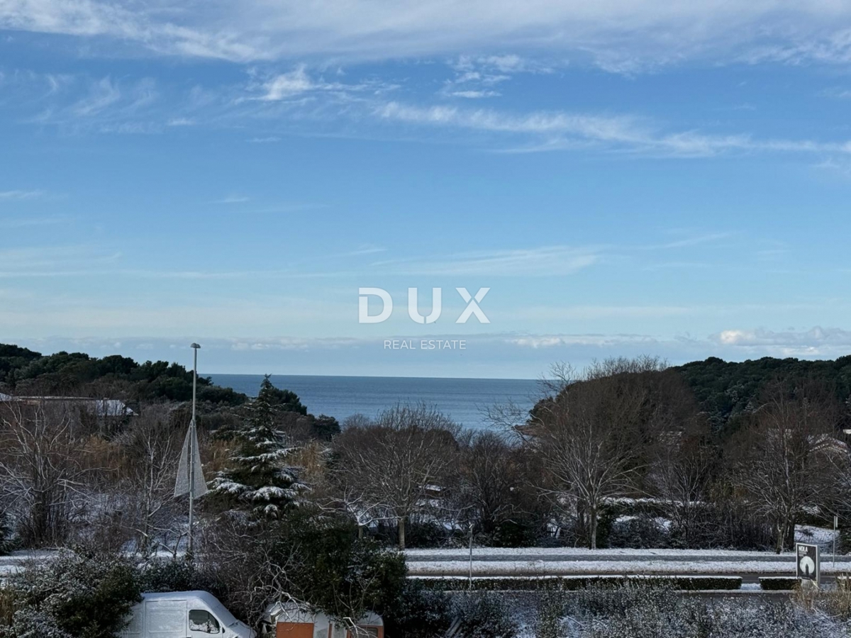 ISTRIA, POLA - Appartamento con vista mare e garage in posizione unica!