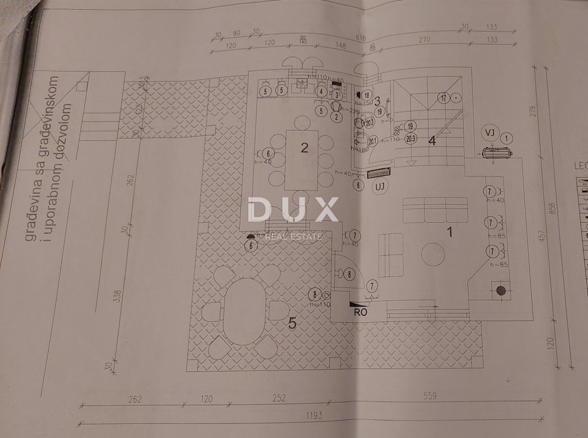 ISTRIA, TRGET - Casa familiare con vista mare