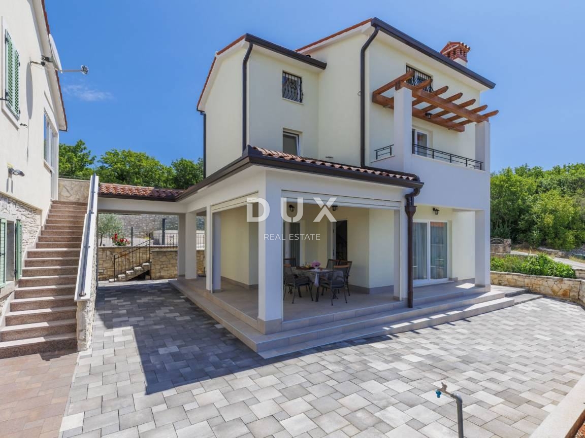 ISTRIA, TRGET - Casa familiare con vista mare