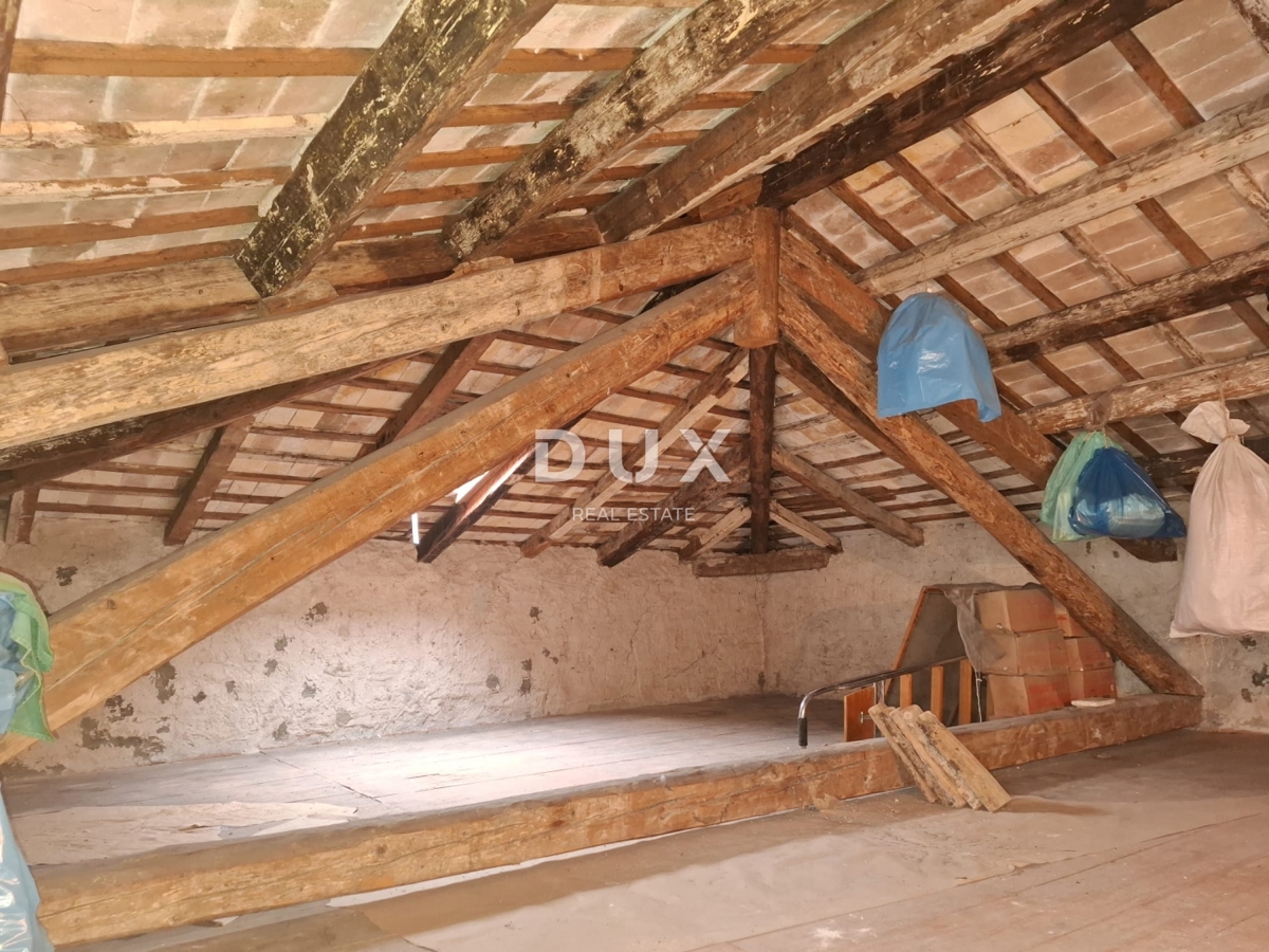 ISTRIA, BALE - Casa in centro con uffici