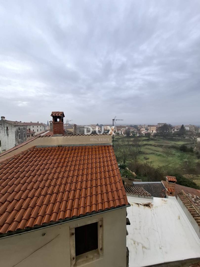 ISTRIA, BALE - Casa in centro con uffici