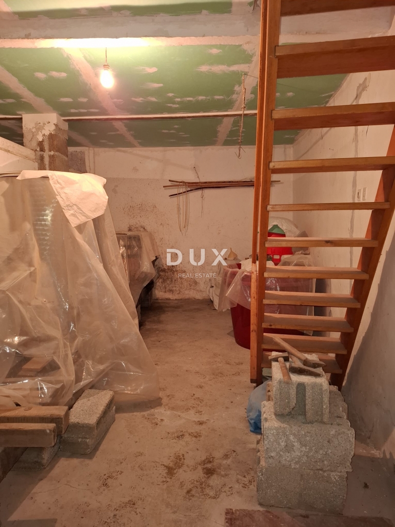 ISTRIA, BALE - Casa in centro con uffici