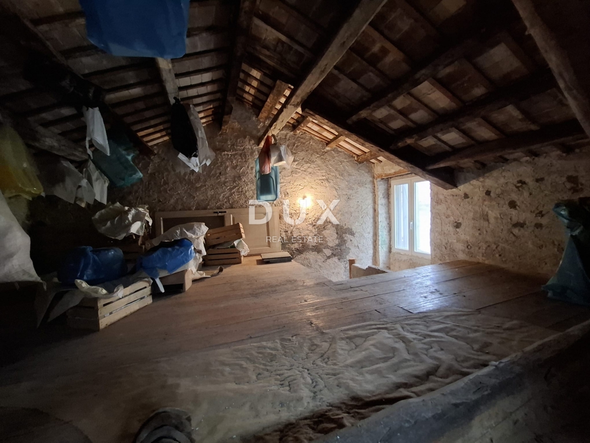 ISTRIA, BALE - Casa in centro con uffici