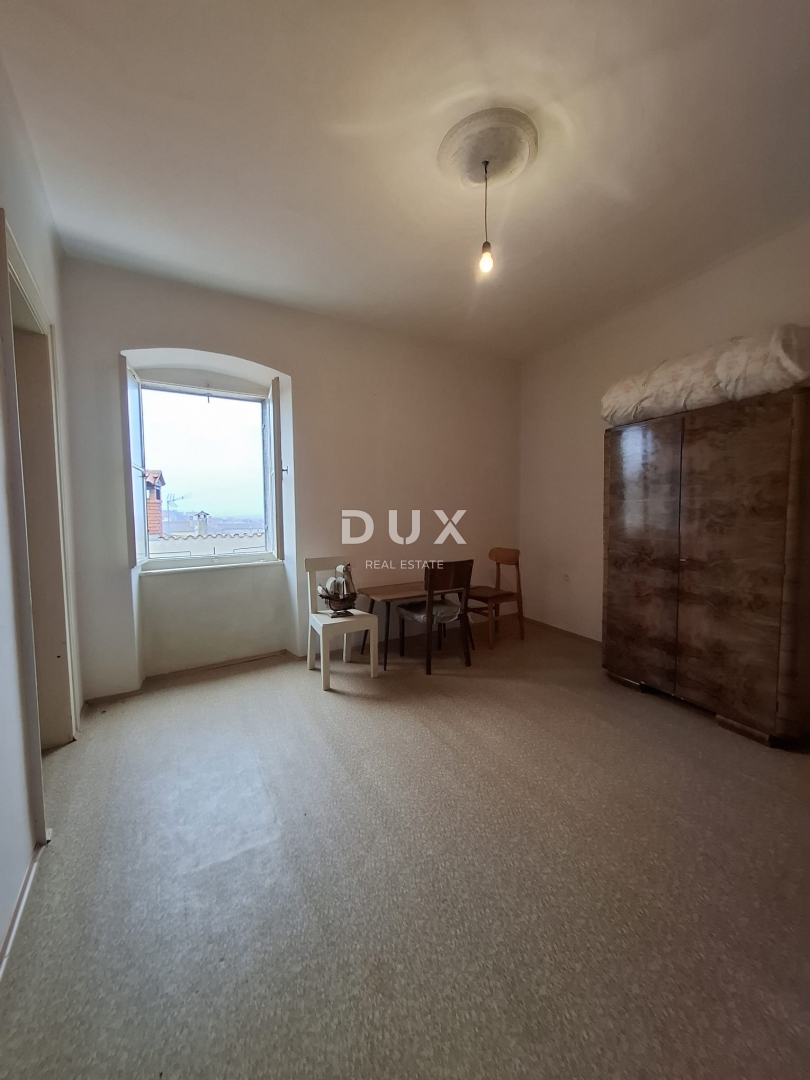 ISTRIA, BALE - Casa in centro con uffici