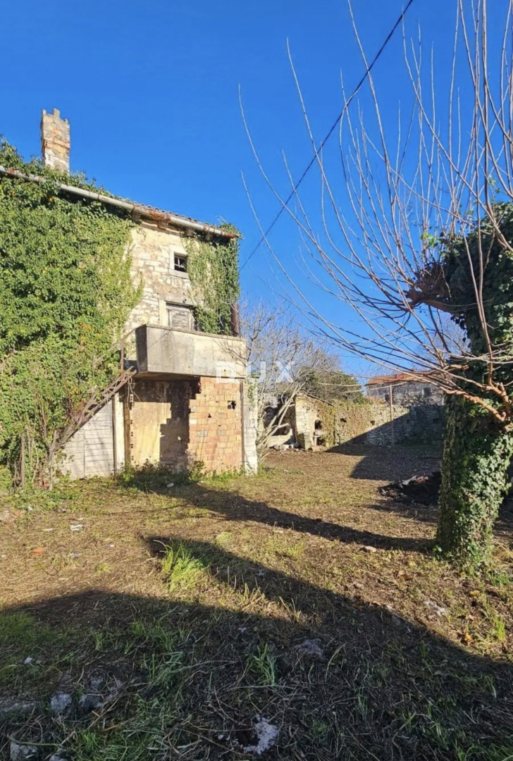 ISTRIA, JURŠIĆI - Casa in pietra da ristrutturare!
