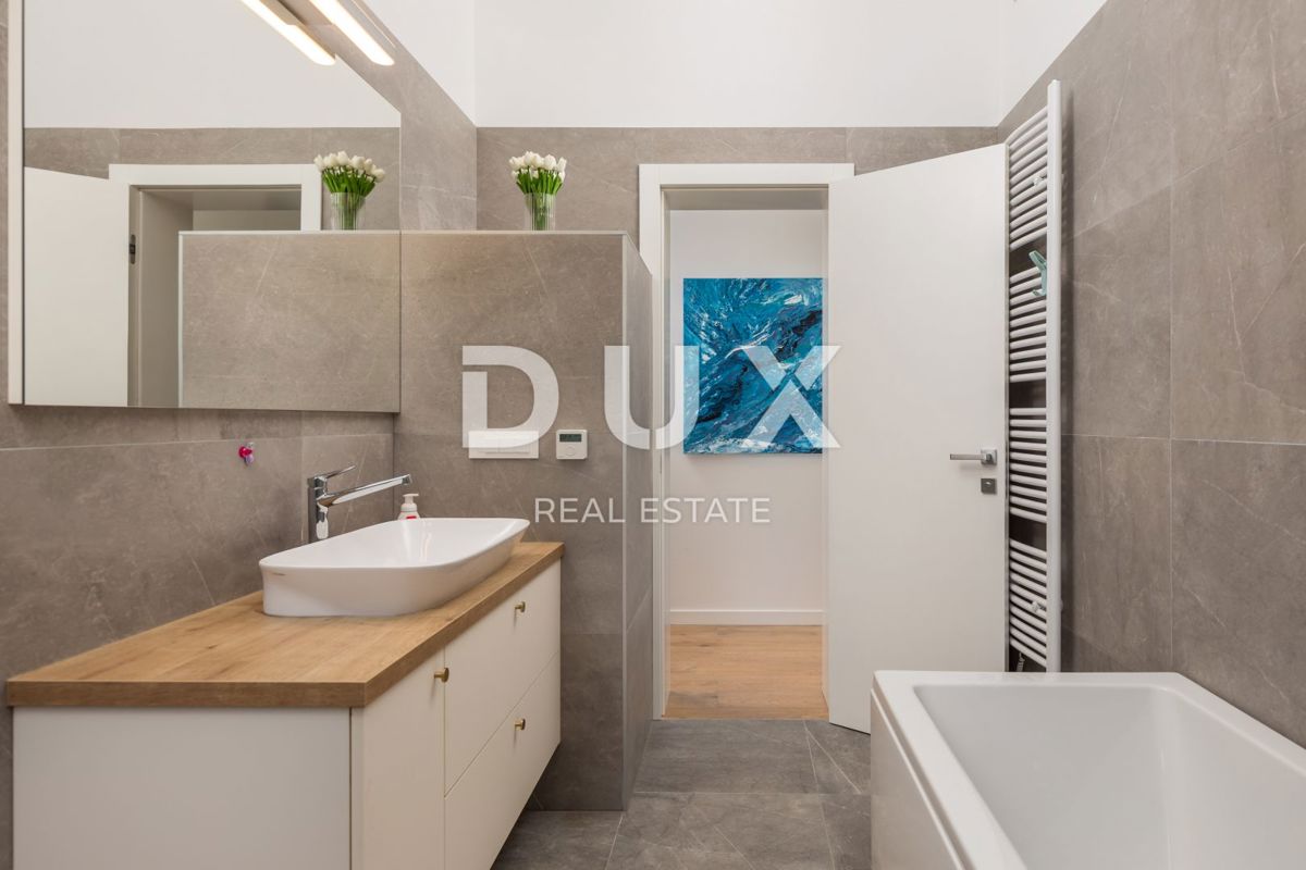 ISTRIA, PARENZO - Villa di lusso - posizione esclusiva, vista libera sul mare 