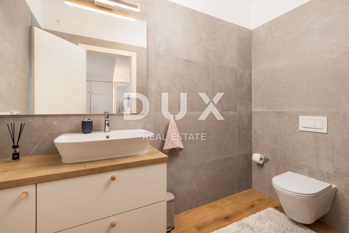 ISTRIA, PARENZO - Villa di lusso - posizione esclusiva, vista libera sul mare 