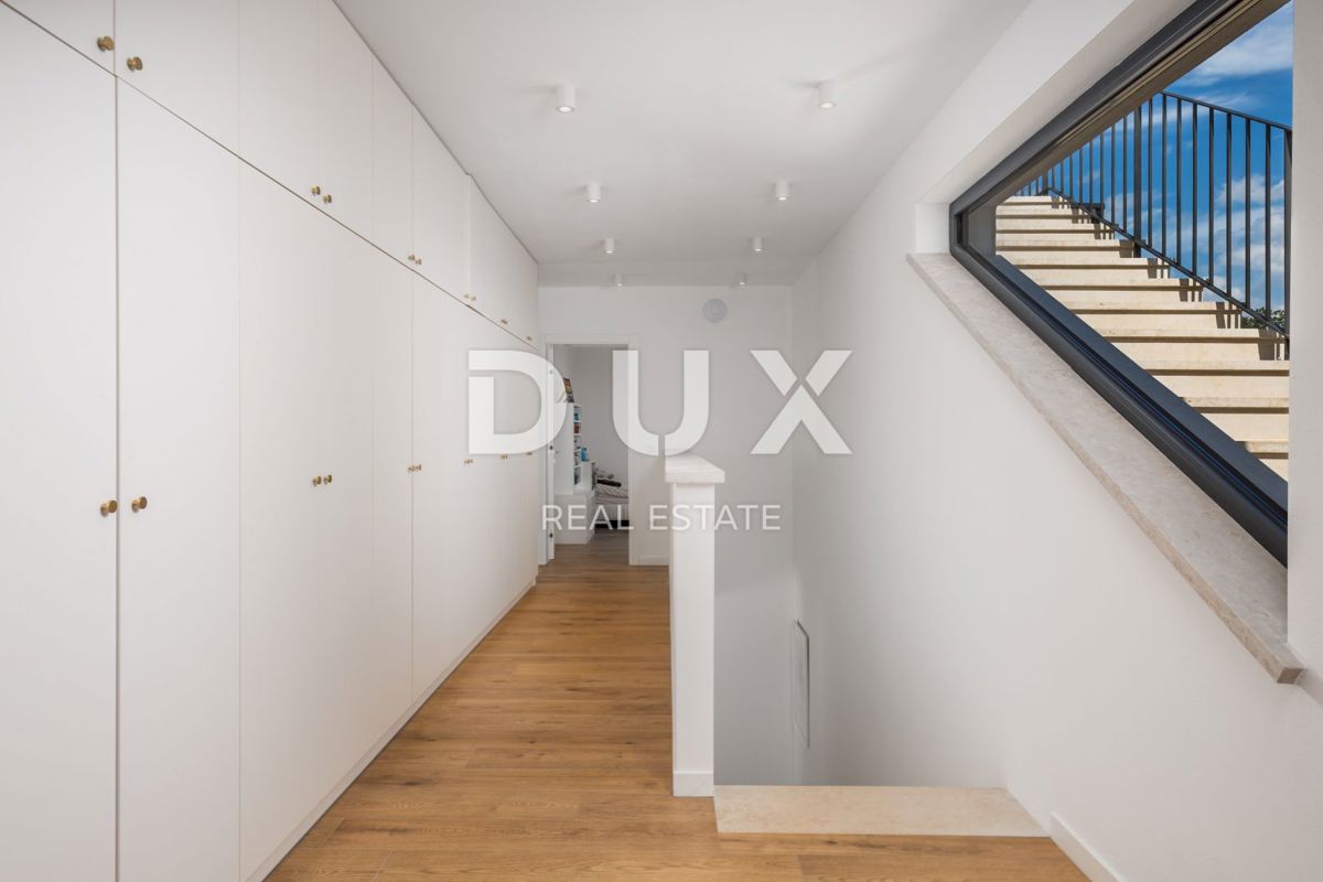 ISTRIA, PARENZO - Villa di lusso - posizione esclusiva, vista libera sul mare 