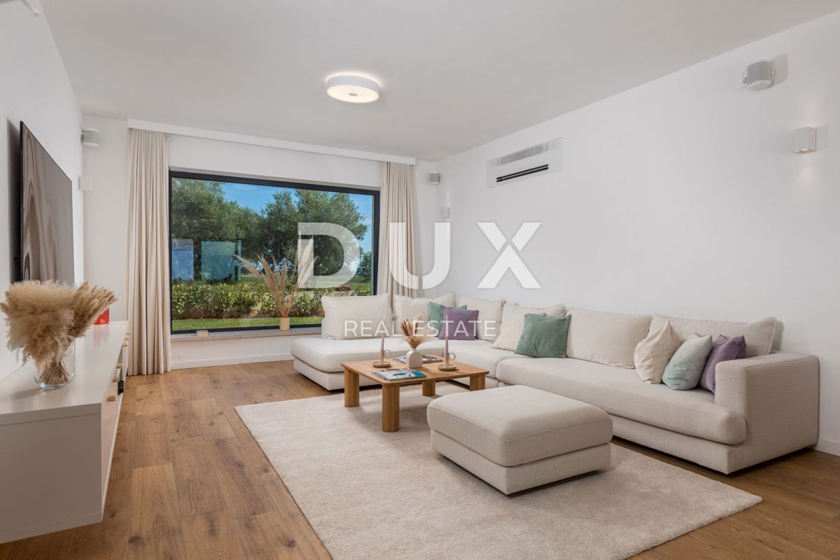 ISTRIA, PARENZO - Villa di lusso - posizione esclusiva, vista libera sul mare 