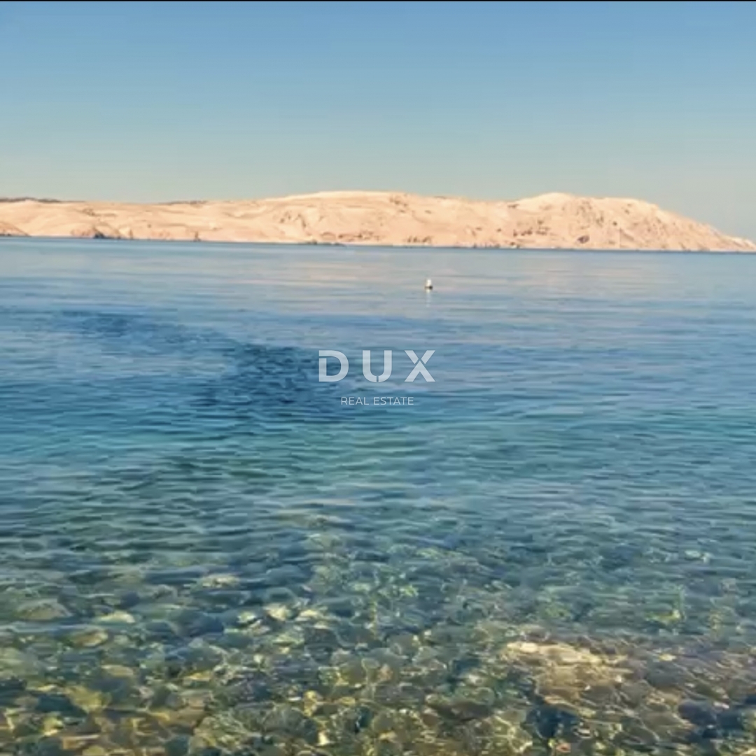 SENJ, DINTORNI – appartamento in prima fila sul mare