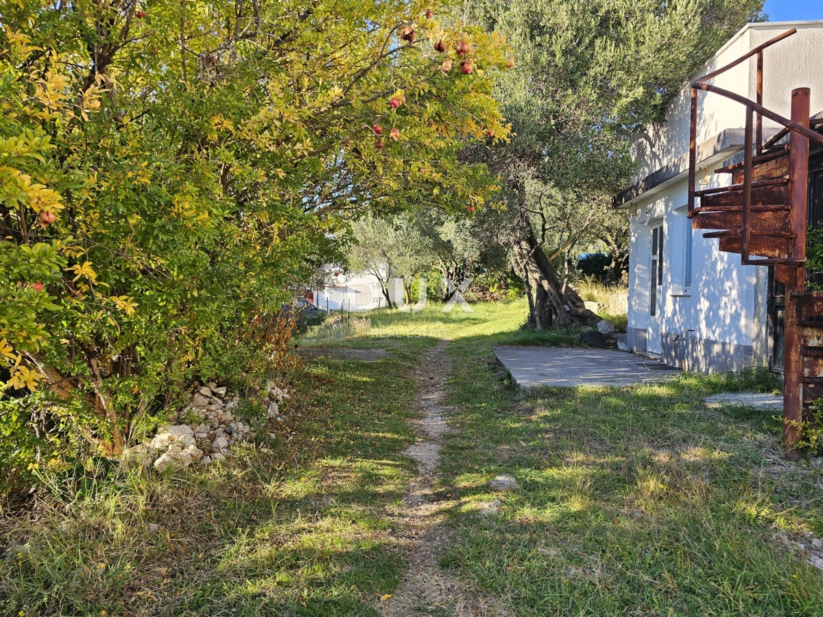 ISOLA DI RAB, BANJOL - Casa a schiera in pietra con vista panoramica