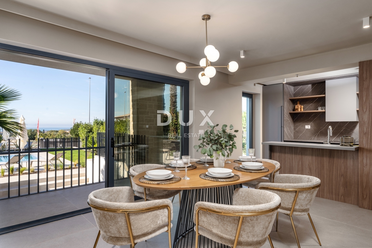 ISTRIA, PARENZO - Villa esclusiva, tre unità abitative, lusso in riva al mare