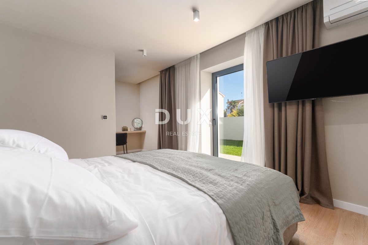 ISTRIA, PARENZO - Villa esclusiva, tre unità abitative, lusso in riva al mare