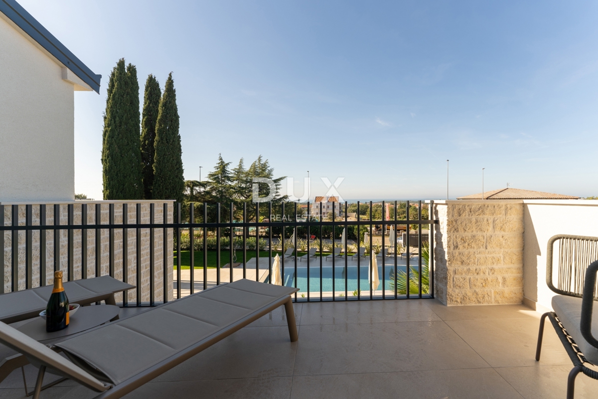 ISTRIA, PARENZO - Villa esclusiva, tre unità abitative, lusso in riva al mare