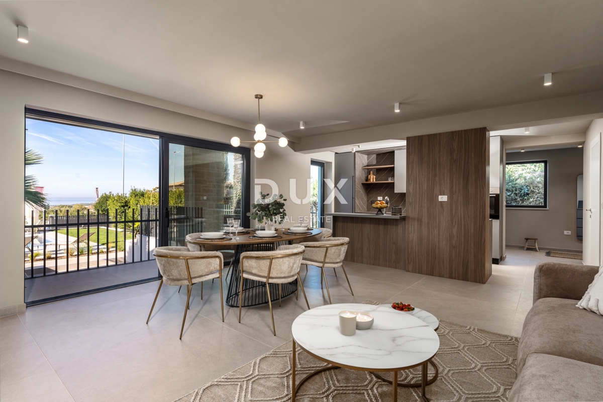 ISTRIA, PARENZO - Villa esclusiva, tre unità abitative, lusso in riva al mare