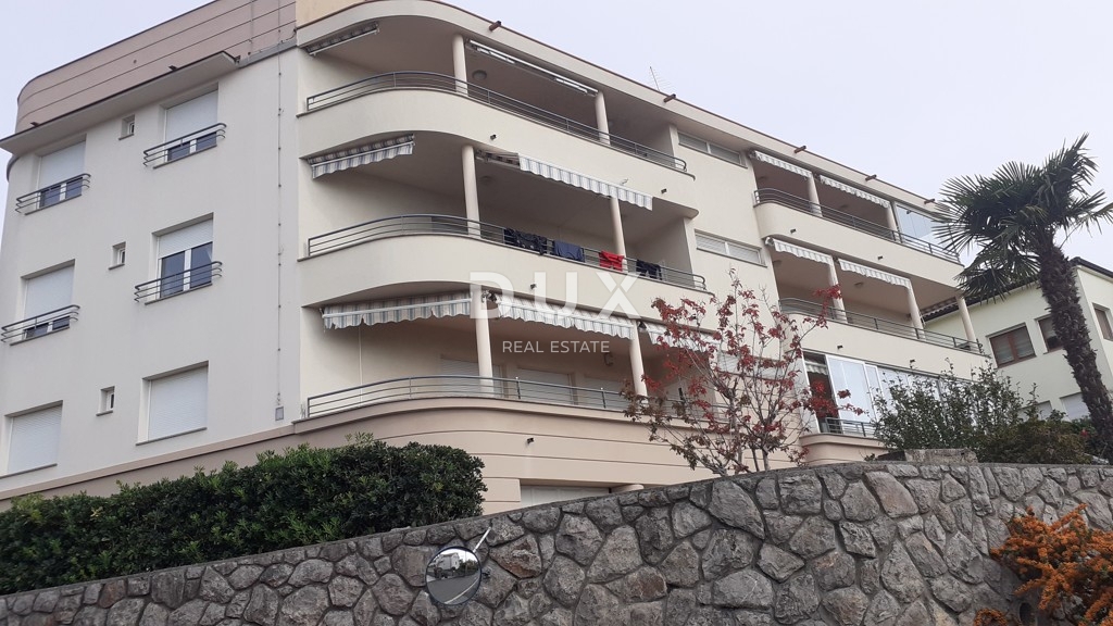 MARČELJEVA DRAGA - appartamento 110m2, DB+2S, 2° piano con una bellissima vista sul mare + garage