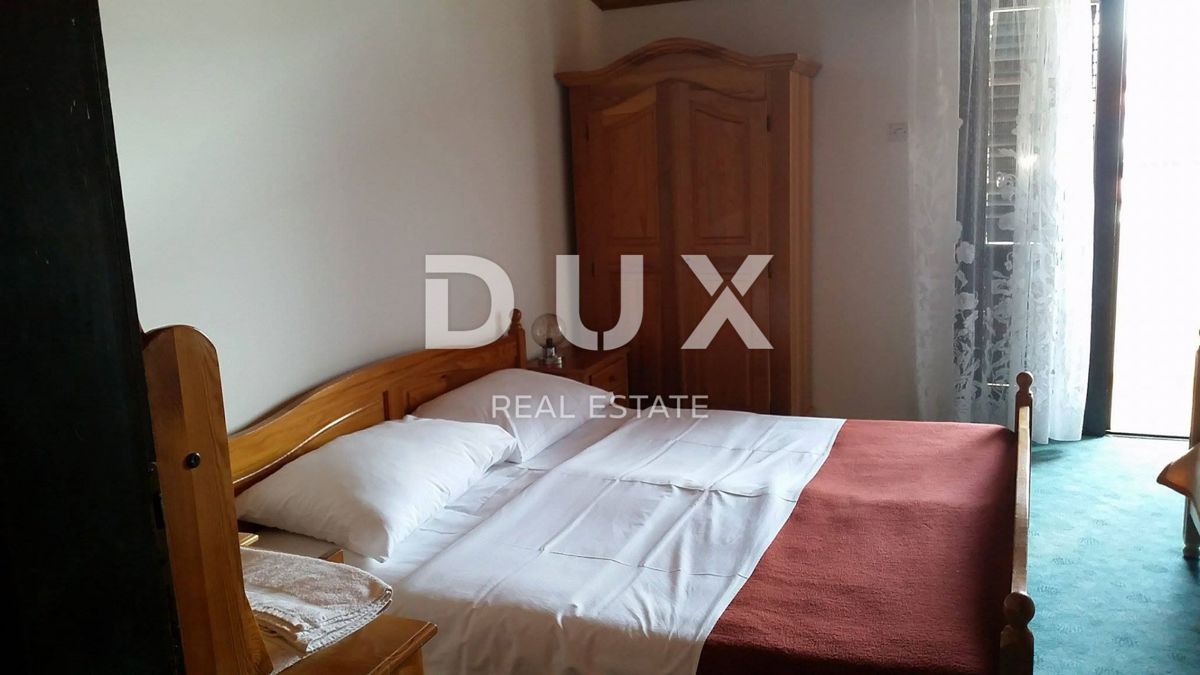 ISOLA DI PAG, PAG - Ampio hotel con accesso alla spiaggia