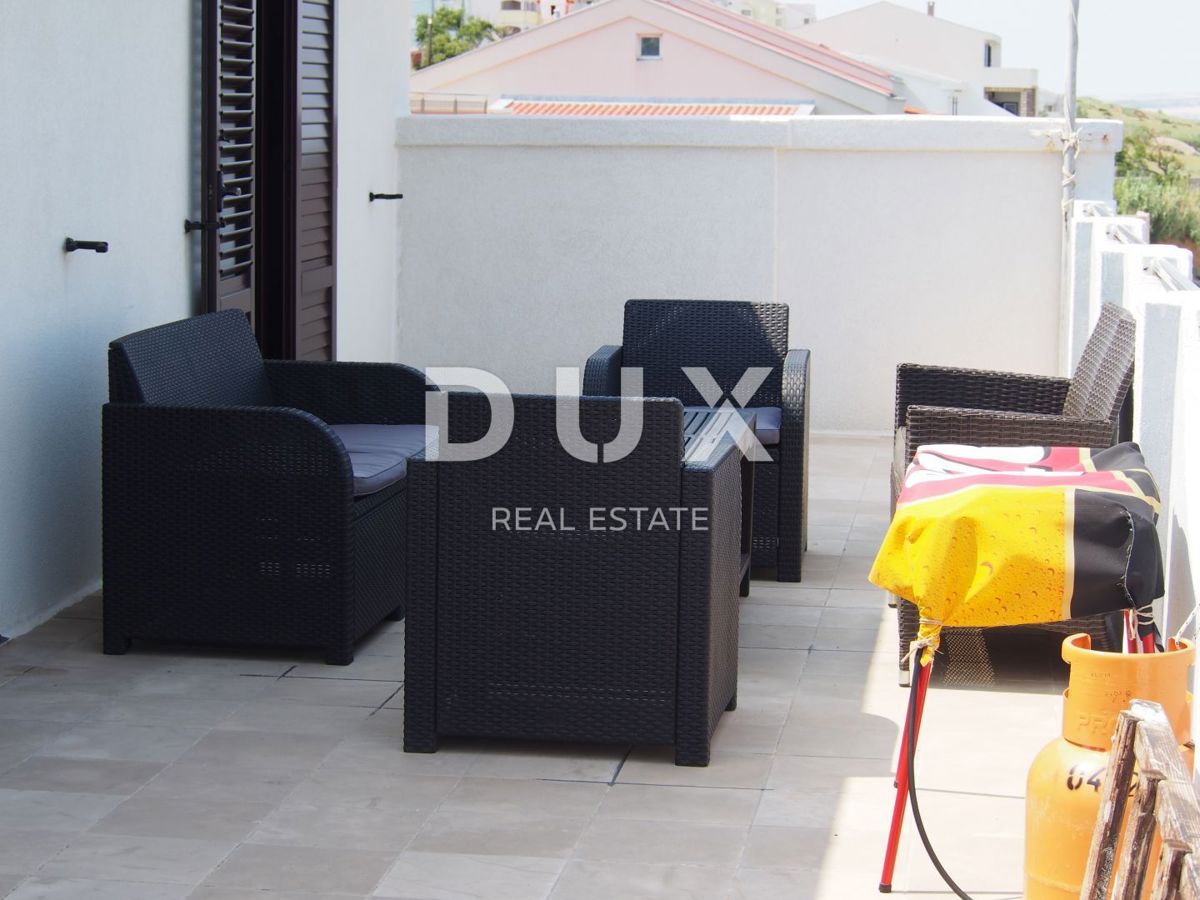 ISOLA DI PAG, PAG - Ampio hotel con accesso alla spiaggia