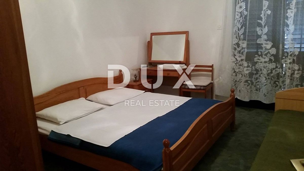 ISOLA DI PAG, PAG - Ampio hotel con accesso alla spiaggia