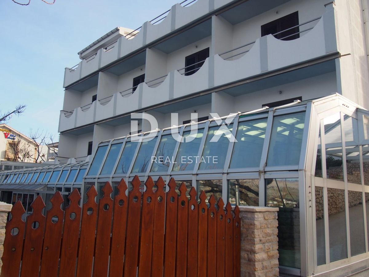 ISOLA DI PAG, PAG - Ampio hotel con accesso alla spiaggia