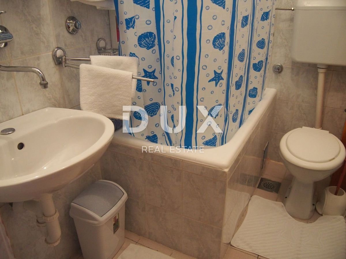 ISOLA DI PAG, PAG - Ampio hotel con accesso alla spiaggia