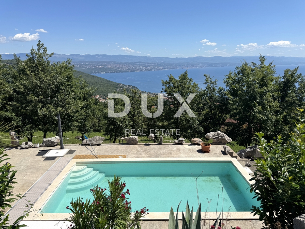 LOVRAN, DOBREĆ - Paradiso panoramico sopra il Quarnero - un appartamento che vi toglierà il fiato