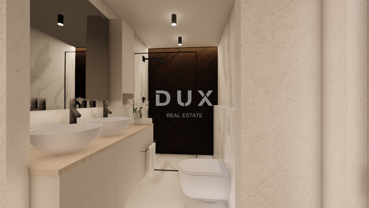 ISTRIA, PARENZO - Casa di lusso con piscina a pochi passi dal mare