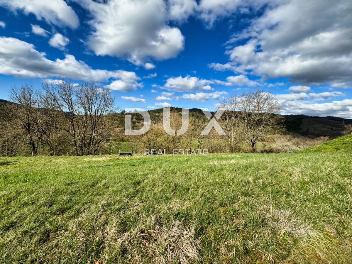 ISTRIA CENTRALE - Terreno edificabile con vista panoramica