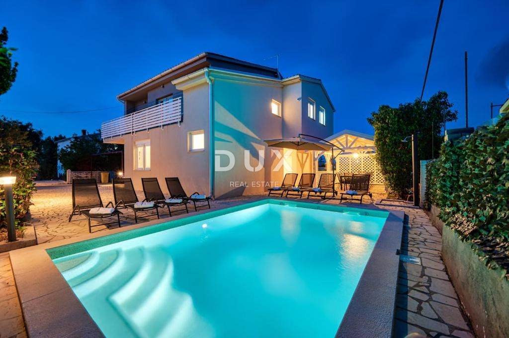 ISTRIA, LIŽNJAN - Villa in vendita con piscina e vista mare