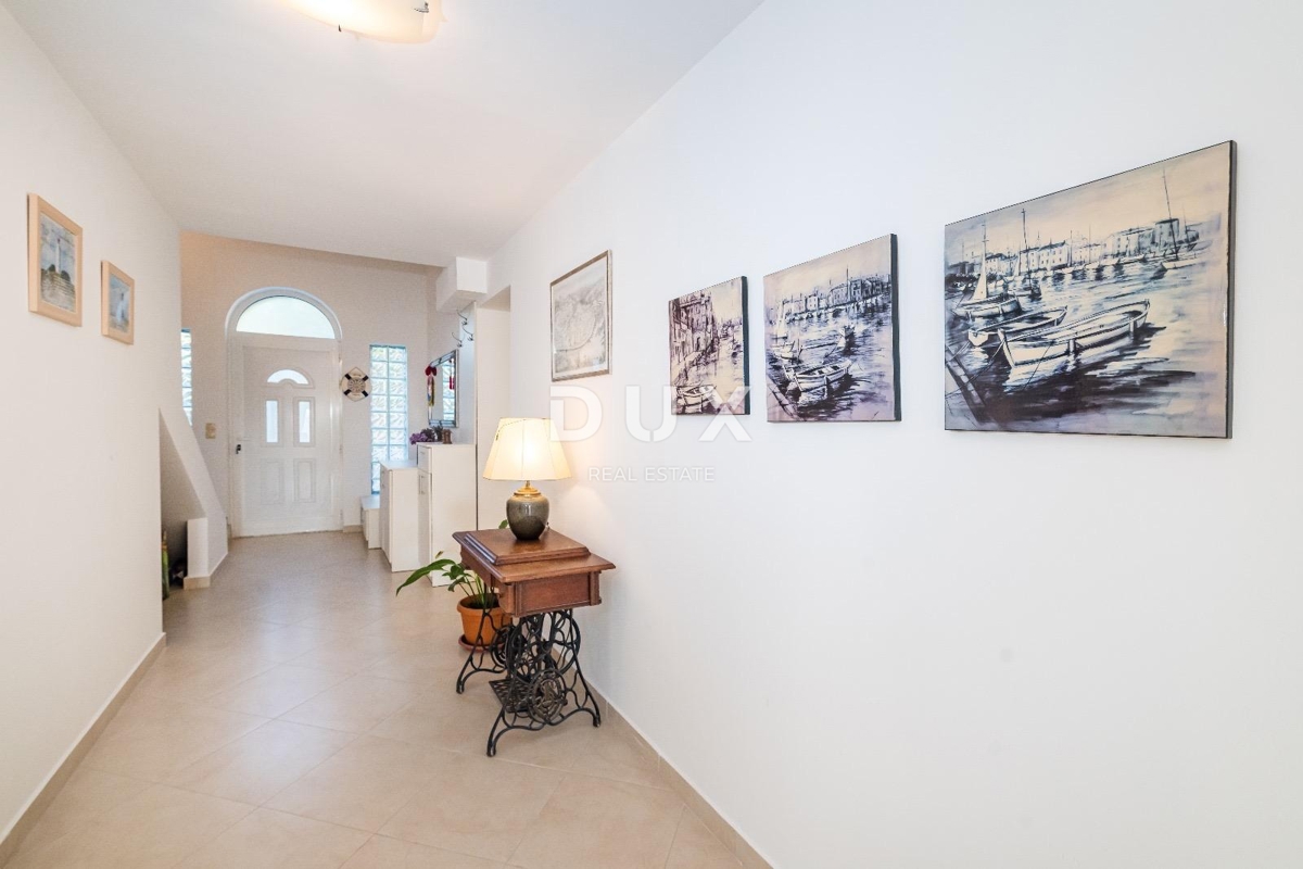 ZADAR, NOVIGRAD - Villa di lusso con vista panoramica sul mare