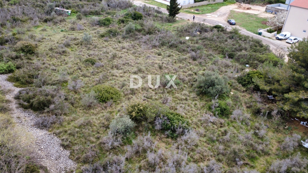ZADAR, BILI BRIG - Terreno edificabile sotto UPU - 834m²