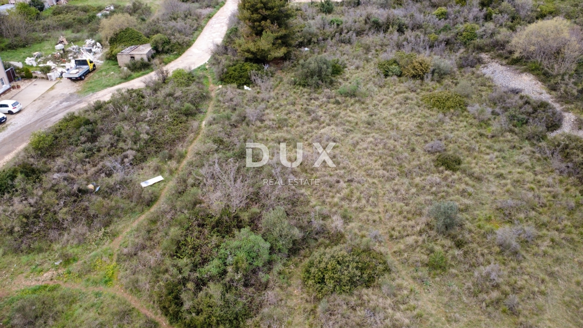 ZADAR, BILI BRIG - Terreno edificabile sotto UPU - 834m²