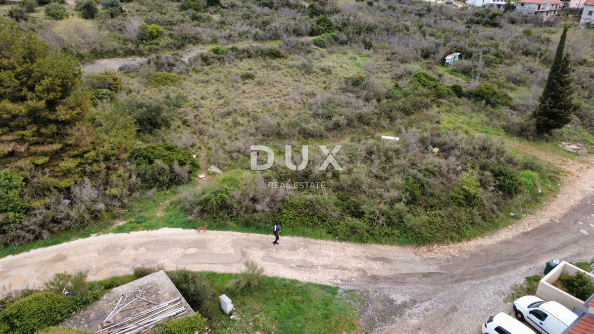 ZADAR, BILI BRIG - Terreno edificabile sotto UPU - 834m²