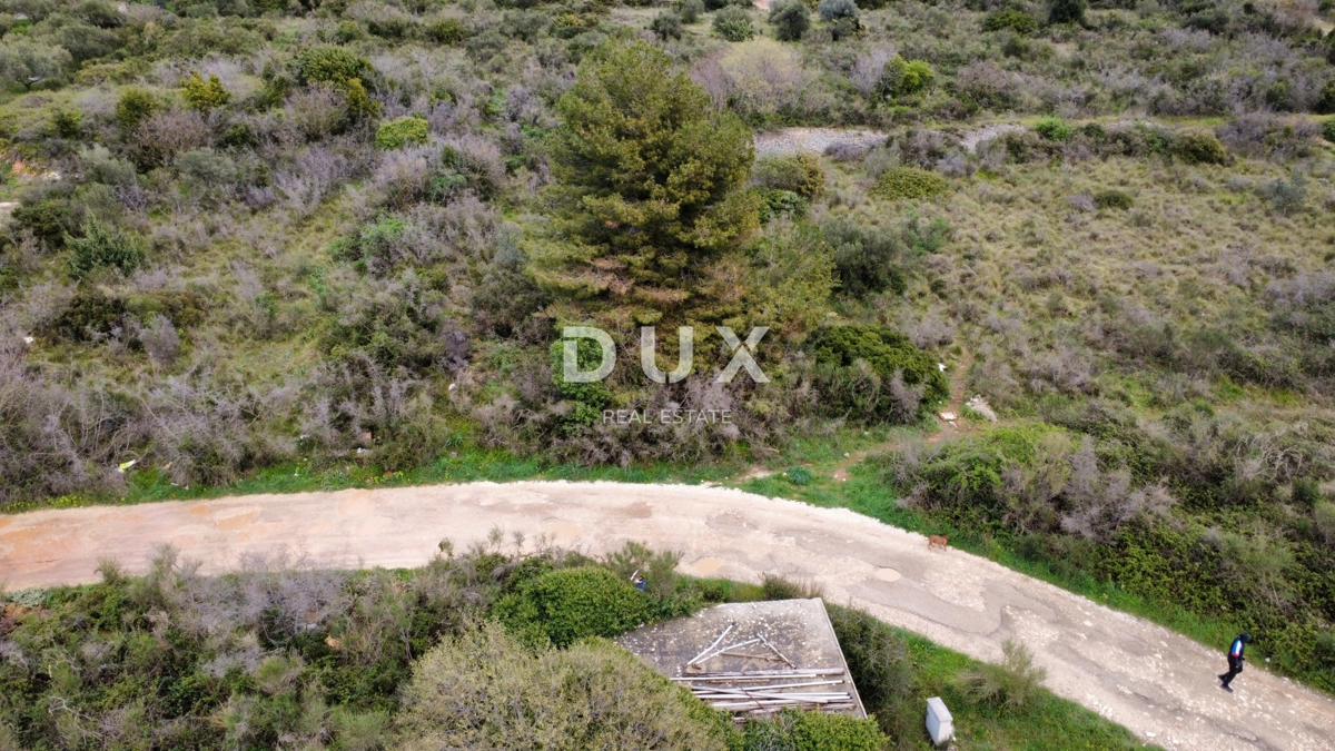 ZADAR, BILI BRIG - Terreno edificabile sotto UPU - 834m²